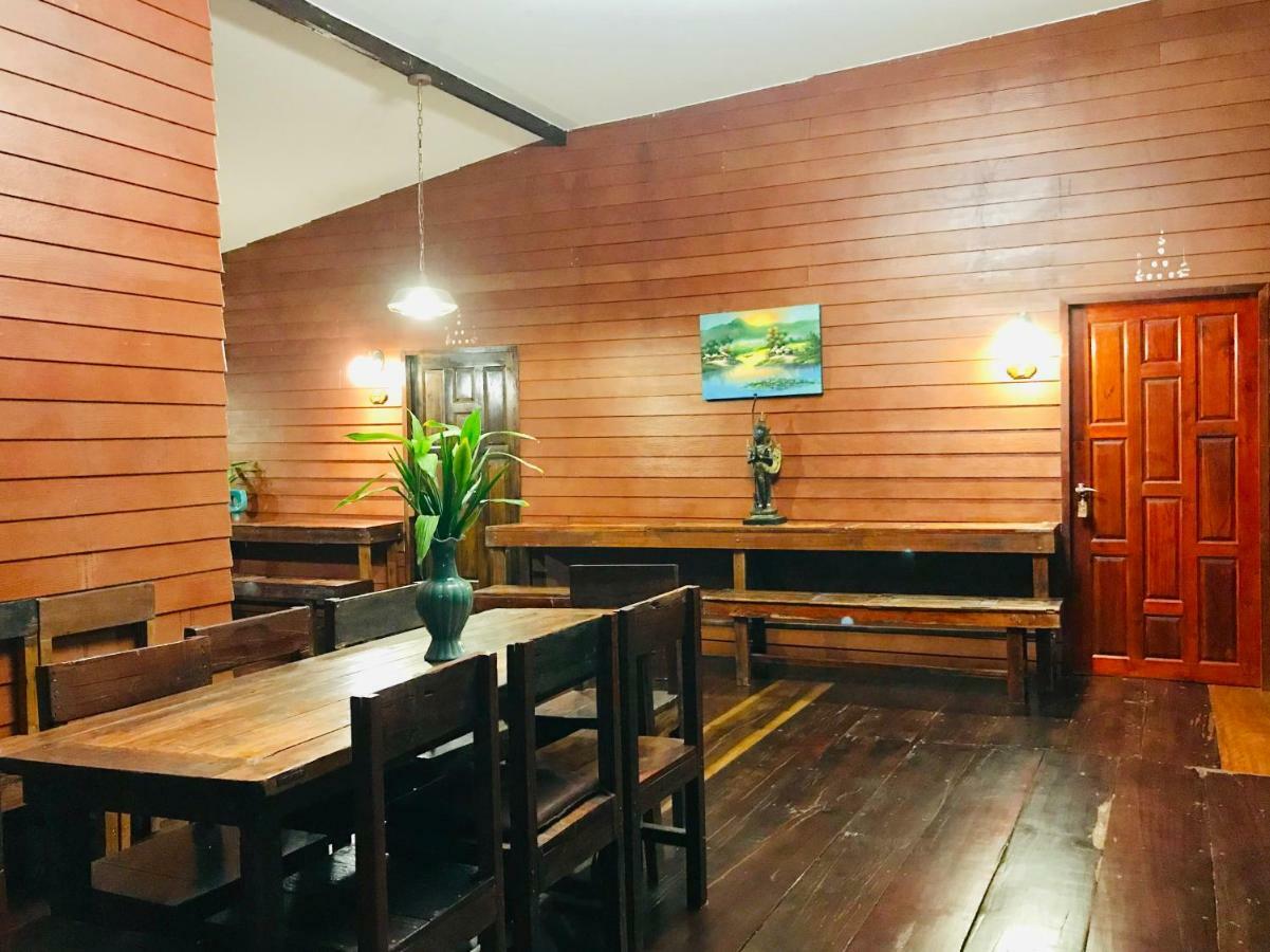 Reuan Vilawan Ratchaburi Екстериор снимка